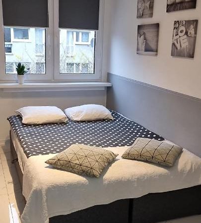 Nighthost Robotnicza 32 M248 Wroclaw Free Parking Apartment Phòng bức ảnh