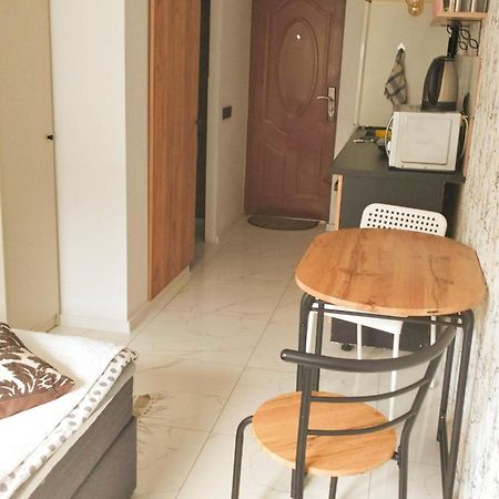 Nighthost Robotnicza 32 M248 Wroclaw Free Parking Apartment Ngoại thất bức ảnh