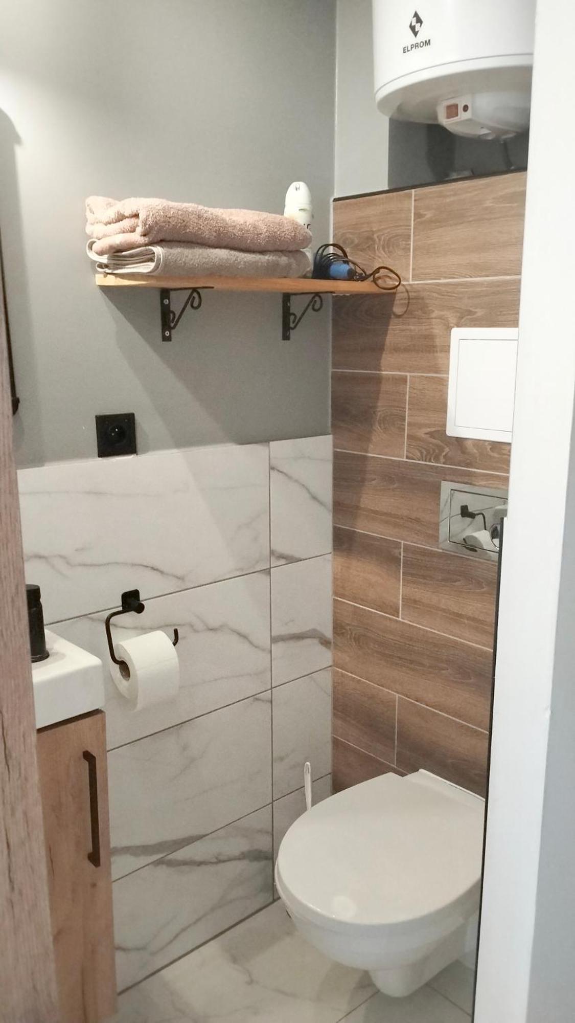 Nighthost Robotnicza 32 M248 Wroclaw Free Parking Apartment Ngoại thất bức ảnh