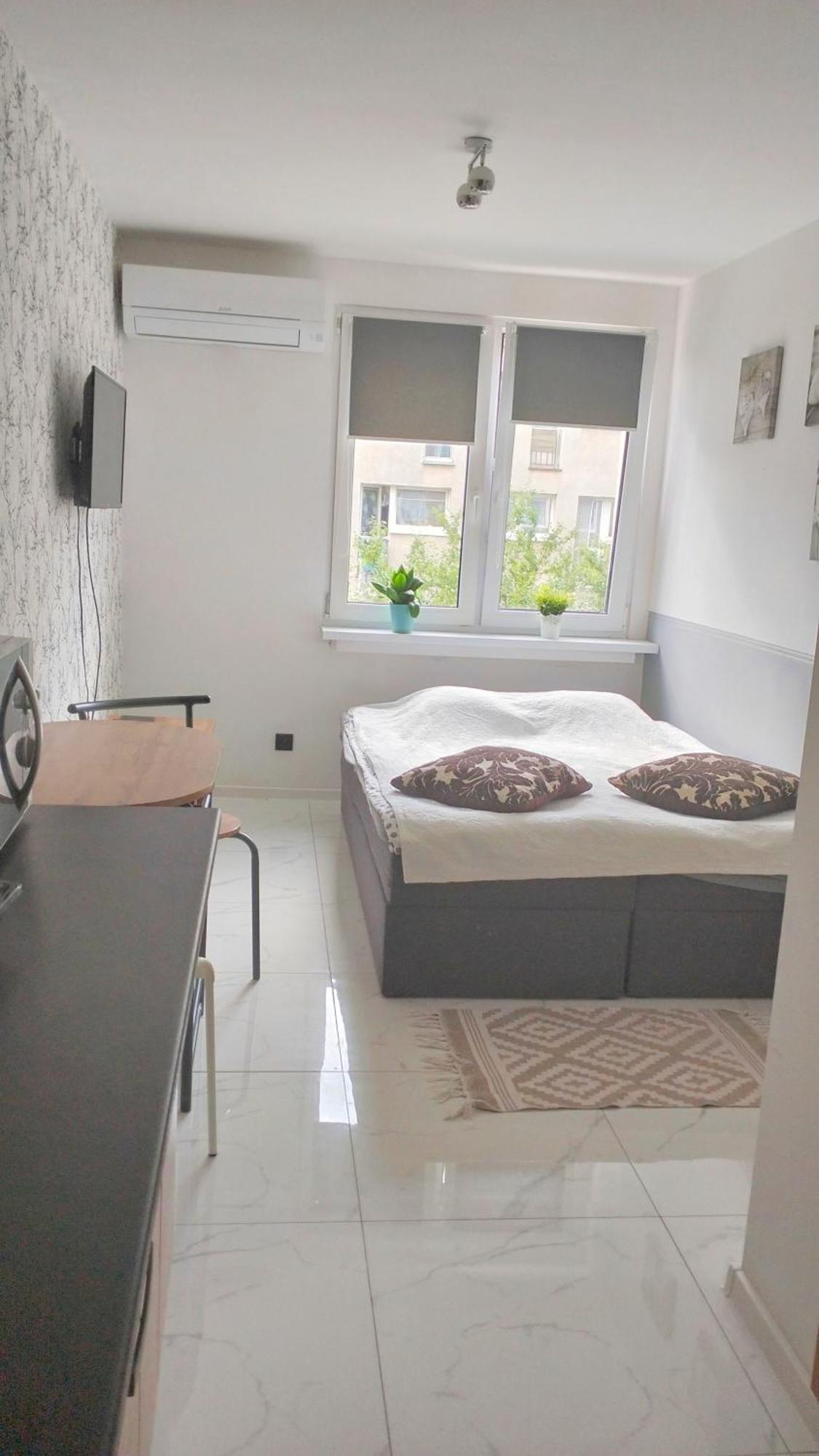 Nighthost Robotnicza 32 M248 Wroclaw Free Parking Apartment Ngoại thất bức ảnh
